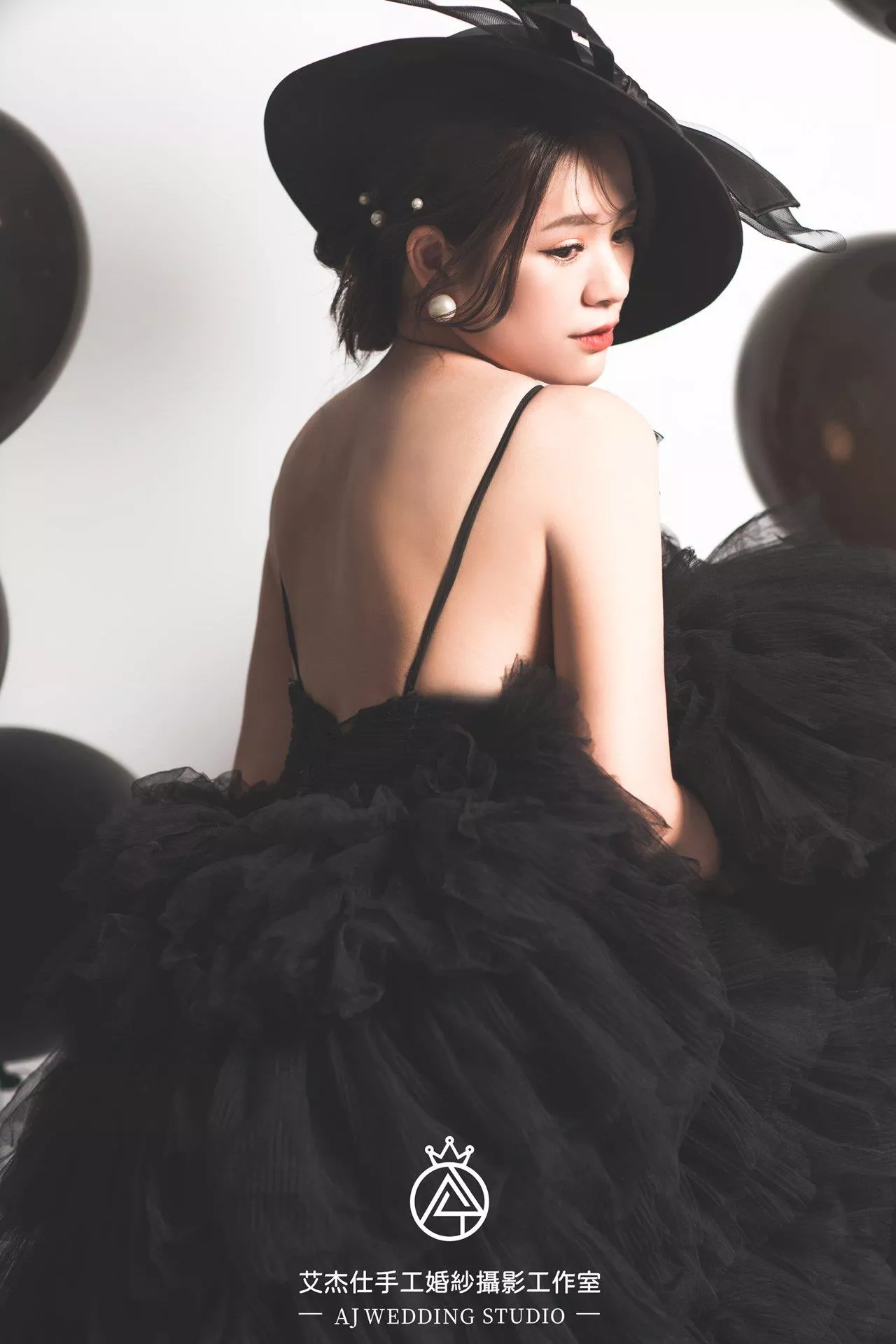 桃園中壢婚紗攝影推薦-婚紗攝影作品-AJWedding艾杰仕婚紗攝影(9)時尚婚紗-森林-氣球-婚紗攝影新人作品｜氣球｜森林｜婚紗作品