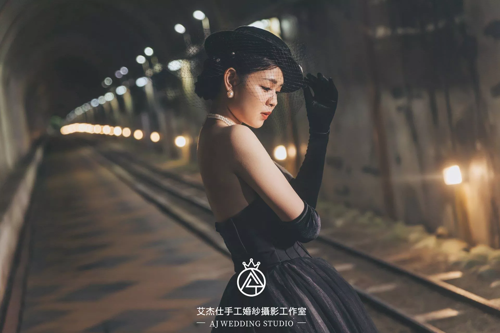 桃園中壢婚紗攝影推薦-婚紗攝影作品-AJWedding艾杰仕婚紗攝影(12)奧黛麗赫本-復古風格-懷舊風格-婚紗攝影新人作品｜奧黛麗赫本｜復古｜婚紗作品
